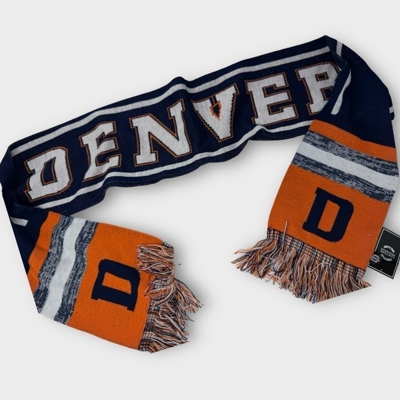 Denver Broncos Fan Scarf - New With Tags - Picture 1 of 3